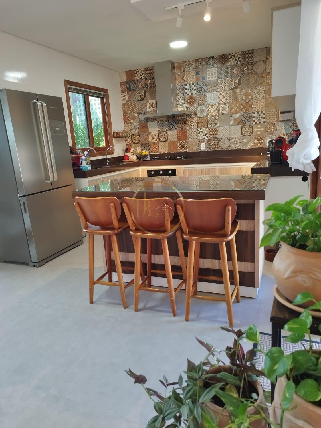 Casa à venda com 3 quartos, 2 suítes, 2 vagas e 185m² no Orla Norte, Porto Seguro (BA) — foto 7 de 14