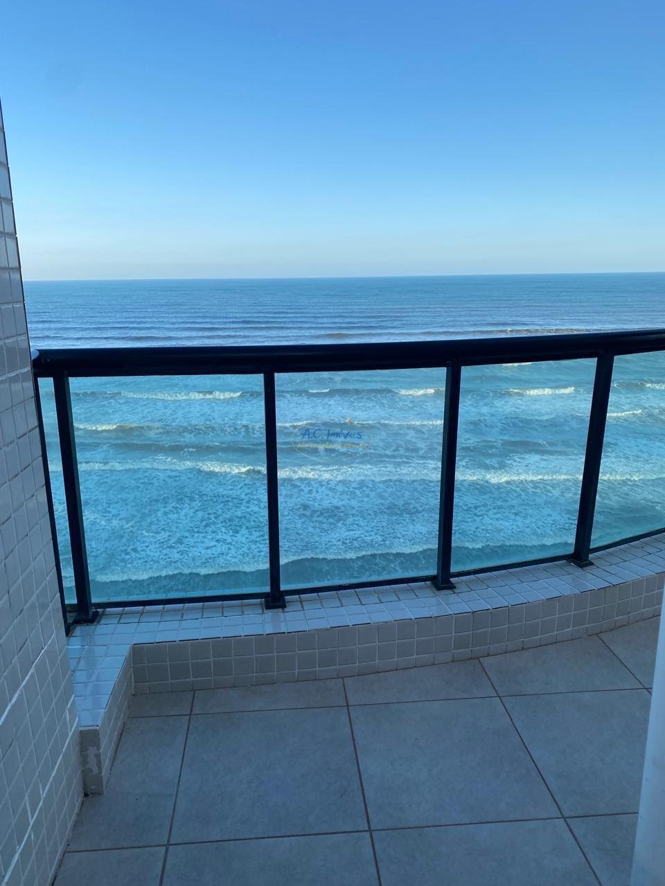 Apartamento para alugar com 4 quartos, 1 suíte, 2 vagas e 138m² no Jardim Caiahu, Mongaguá (SP) — foto 9 de 30