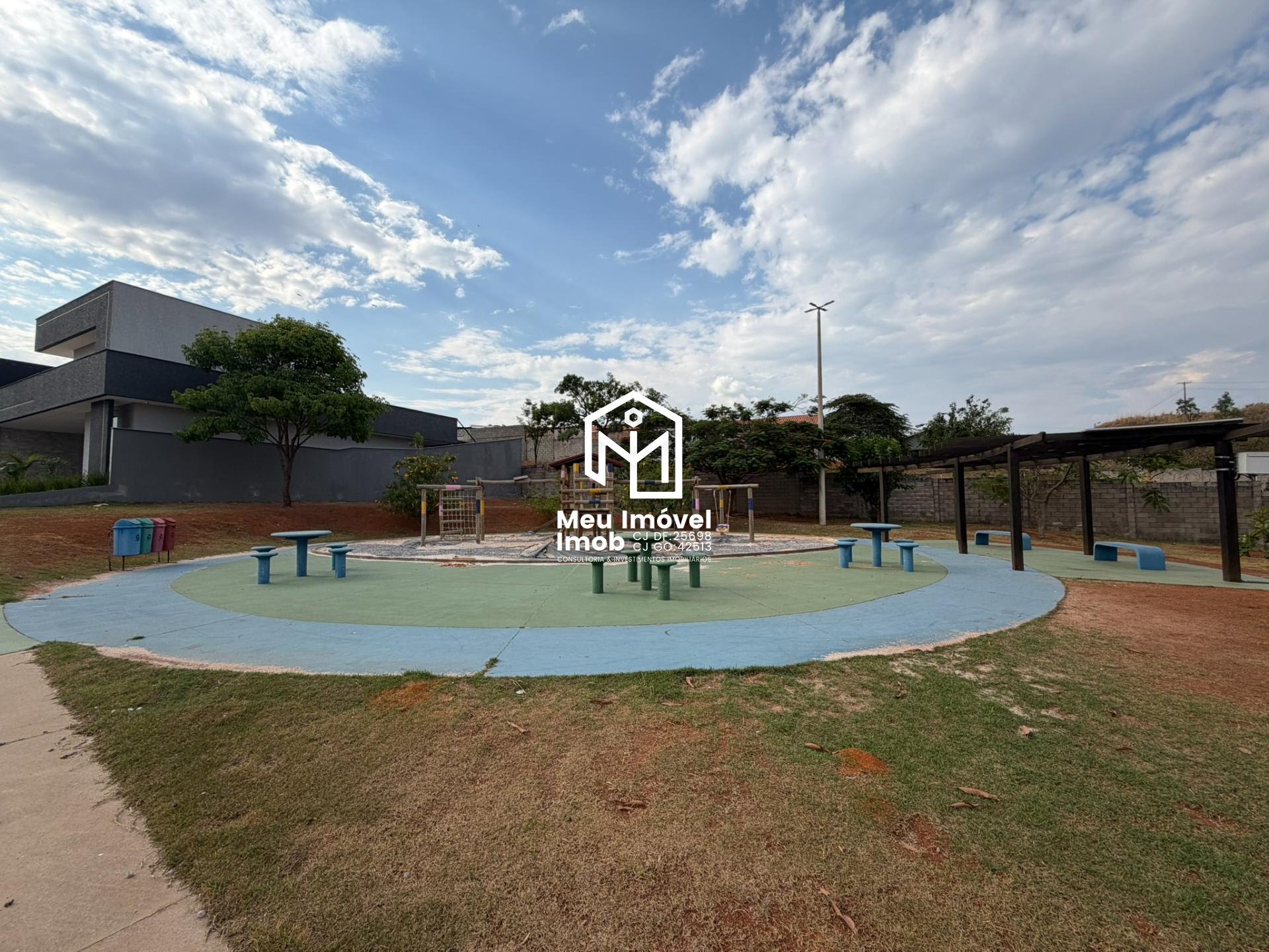 Casa, 3 quartos, 218 m² - Foto 38