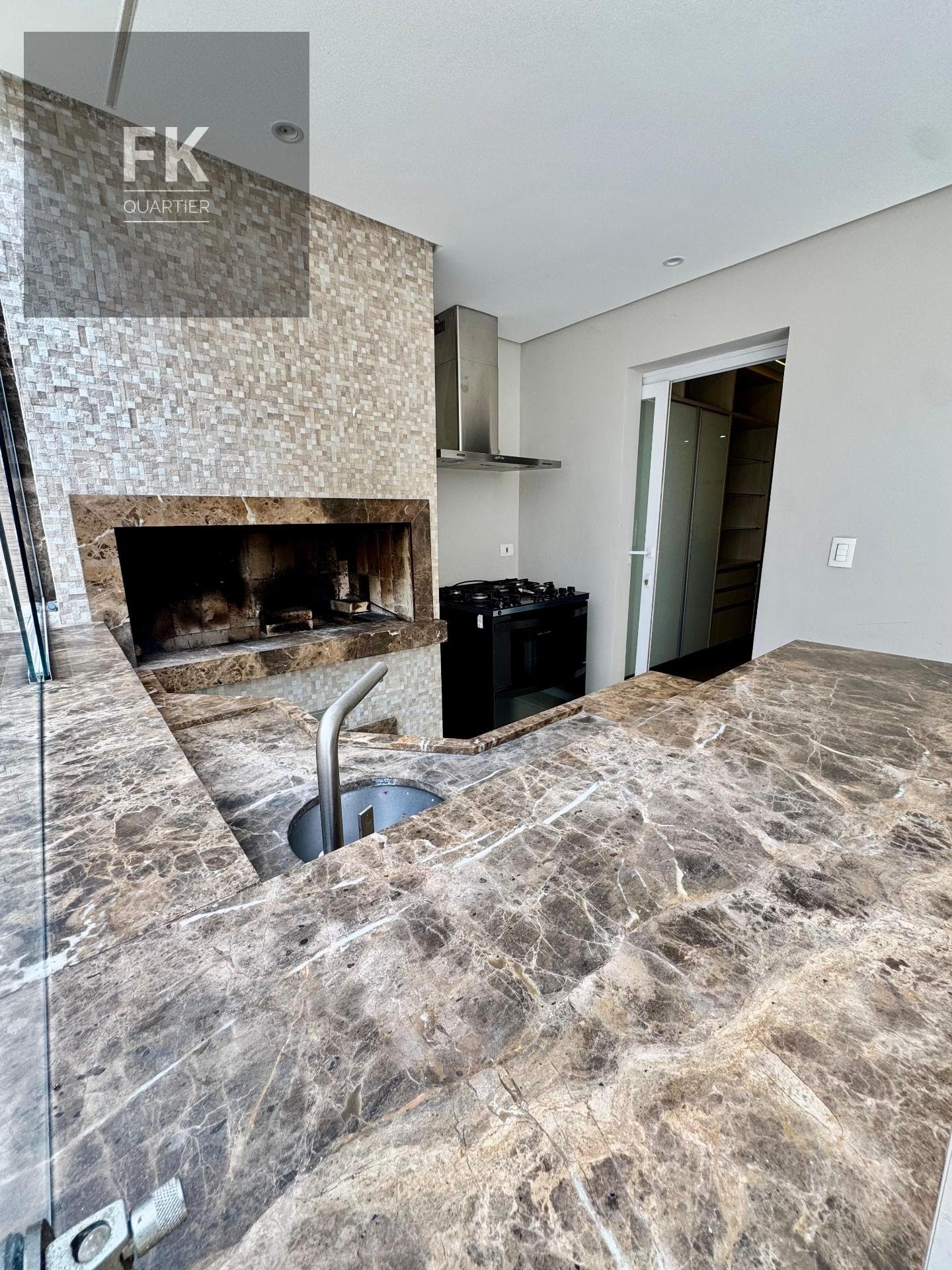 Casa para alugar com 4 quartos, 2 suítes, 4 vagas e 450m² no Alphaville, Santana de Parnaíba (SP) — foto 7 de 22