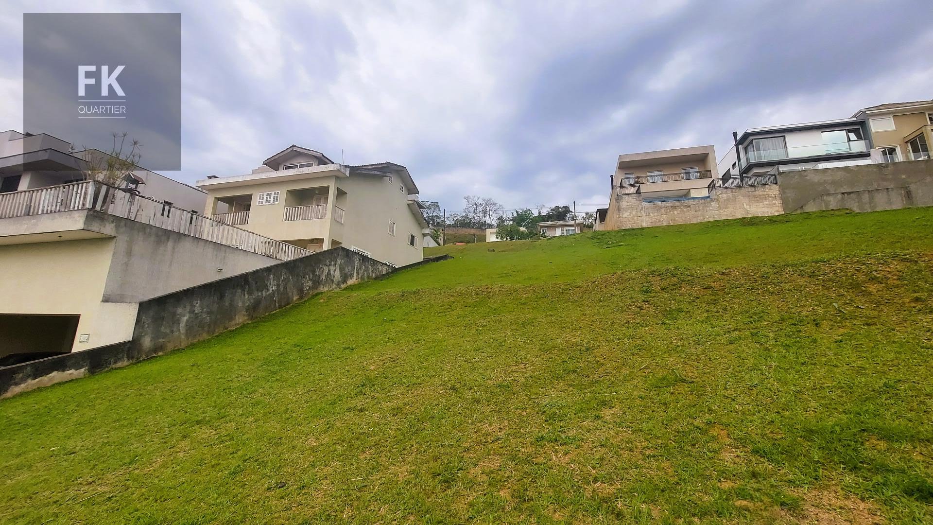 Terreno à venda com 360m² de terreno no Alphaville, Santana de Parnaíba (SP) — foto 4 de 11