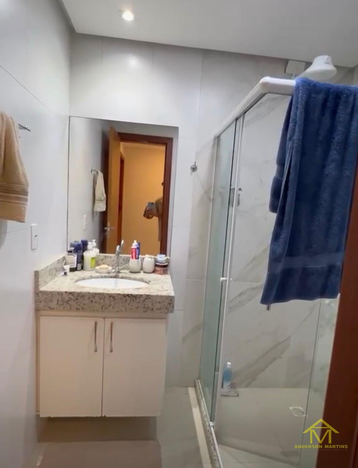 Apartamento à venda com 2 quartos, 2 banheiros e 80m² no Praia da Costa, Vila Velha (ES) — foto 9 de 13