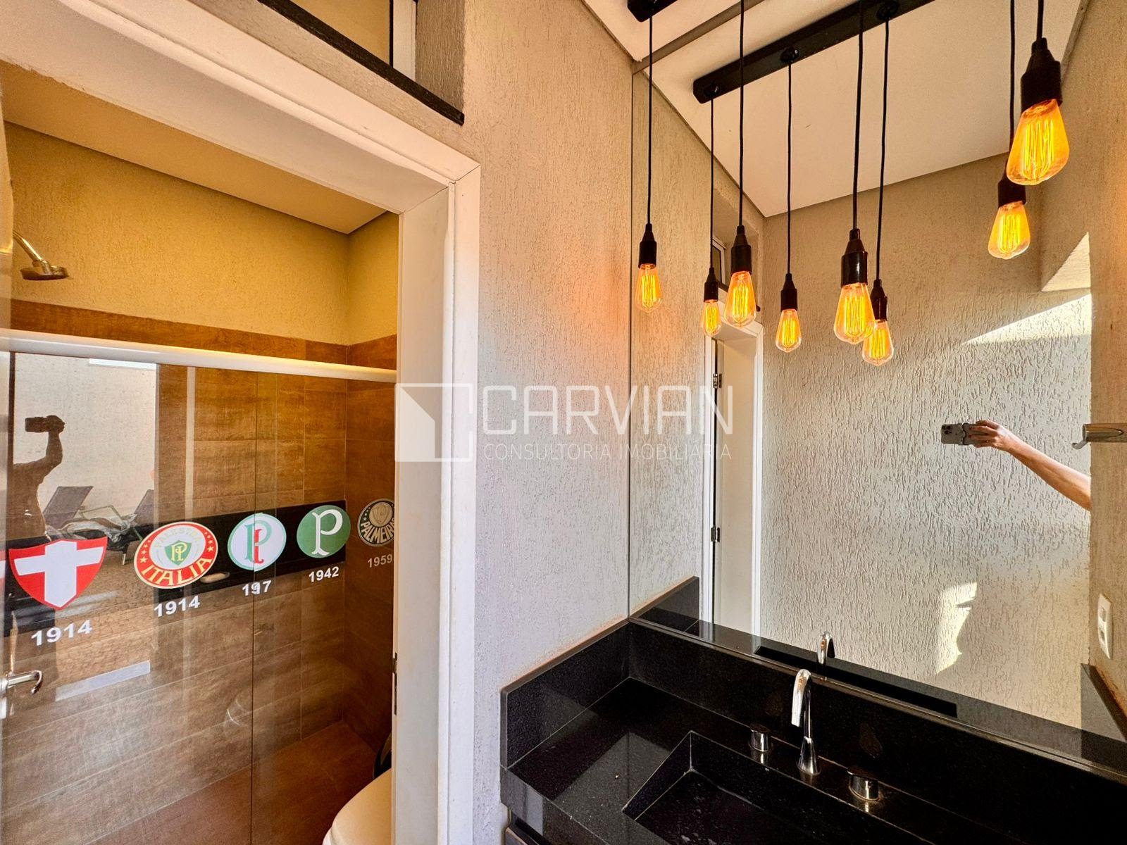 Casa à venda com 3 quartos, 5 banheiros, 4 vagas e 236m² no Jardim Santa Cecilia, Ribeirão Preto — foto principal