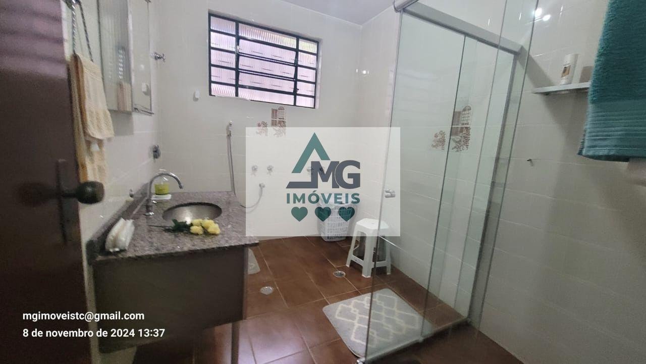 Casa à venda com 3 quartos, 3 suítes, 4 vagas e 800m² no Chácara das Rosas, Três Corações (MG) — foto 27 de 30
