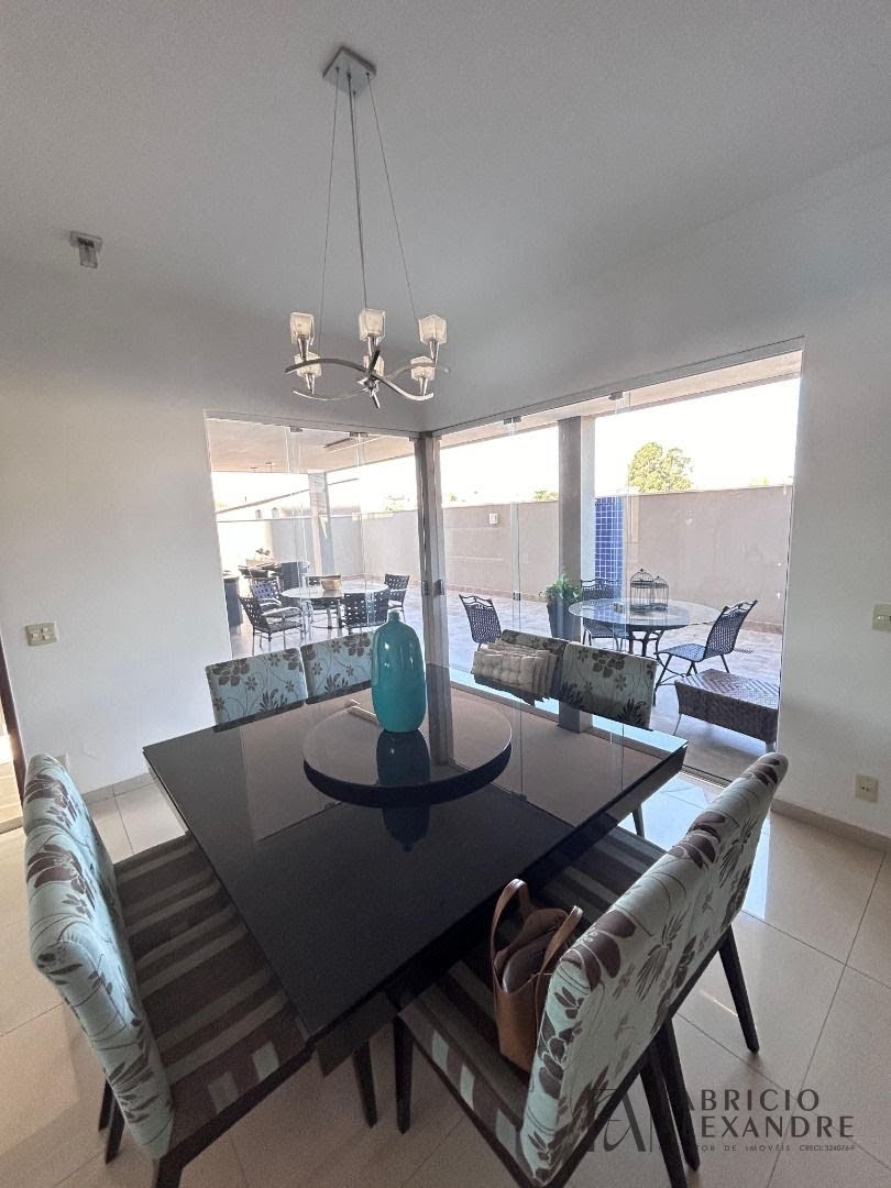 Casa à venda com 4 quartos, 4 suítes, 4 vagas e 300m² no Figueira I, São José do Rio Preto (SP) — foto 7 de 20
