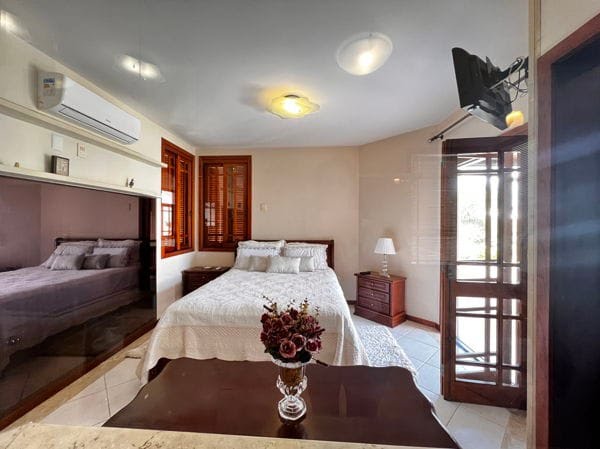 Casa à venda com 5 quartos, 2 suítes, 3 vagas e 390m² no Jurerê Internacional, Florianópolis (SC) — foto 22 de 30