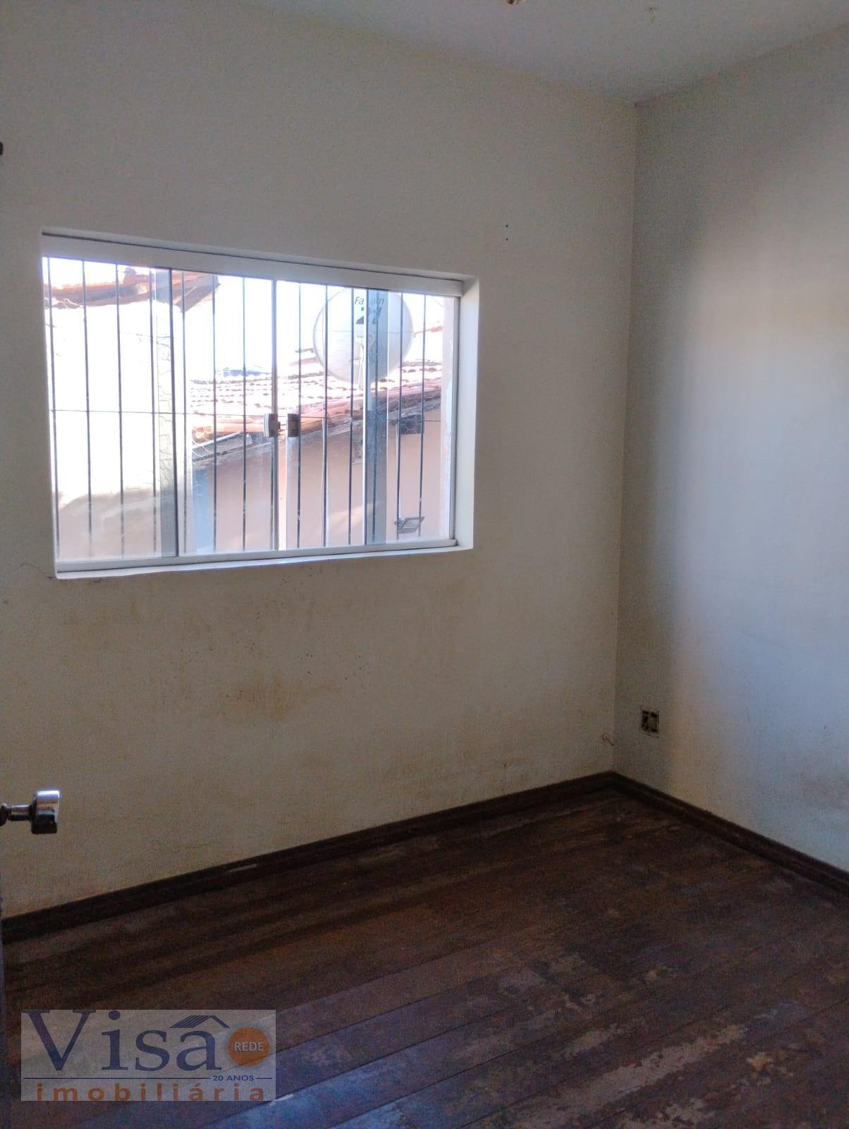 Casa à venda com 4 quartos, 1 suíte e 1 vaga no Vila Mariana, Paracatu (MG) — foto 19 de 24