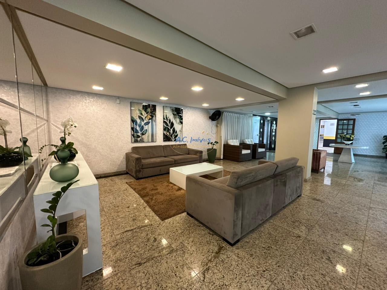 Apartamento à venda com 1 quarto, 1 banheiro, 1 vaga e 47m² no Vila Assuncao, Praia Grande — foto principal