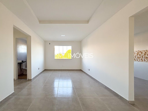 APARTAMENTO (FUNDOS)
