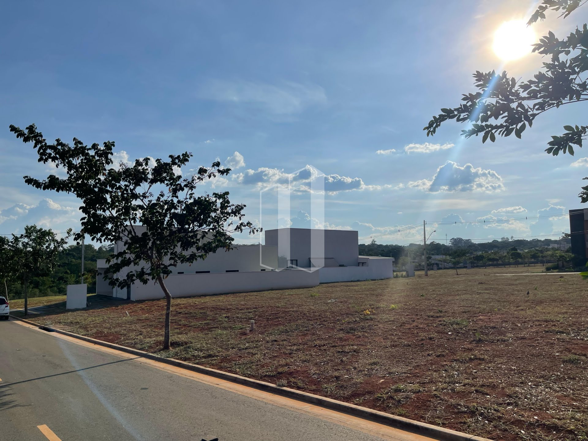 Terreno à venda com 300m² de terreno no Terras Alpha Residencial 2, Senador Canedo (GO) — foto 12 de 14