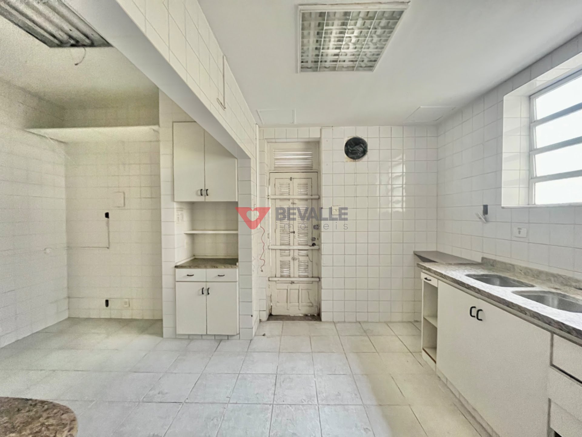 Casa à venda com 6 quartos, 5 banheiros, 5 vagas e 500m² no Botafogo, Rio de Janeiro (RJ) — foto 8 de 30