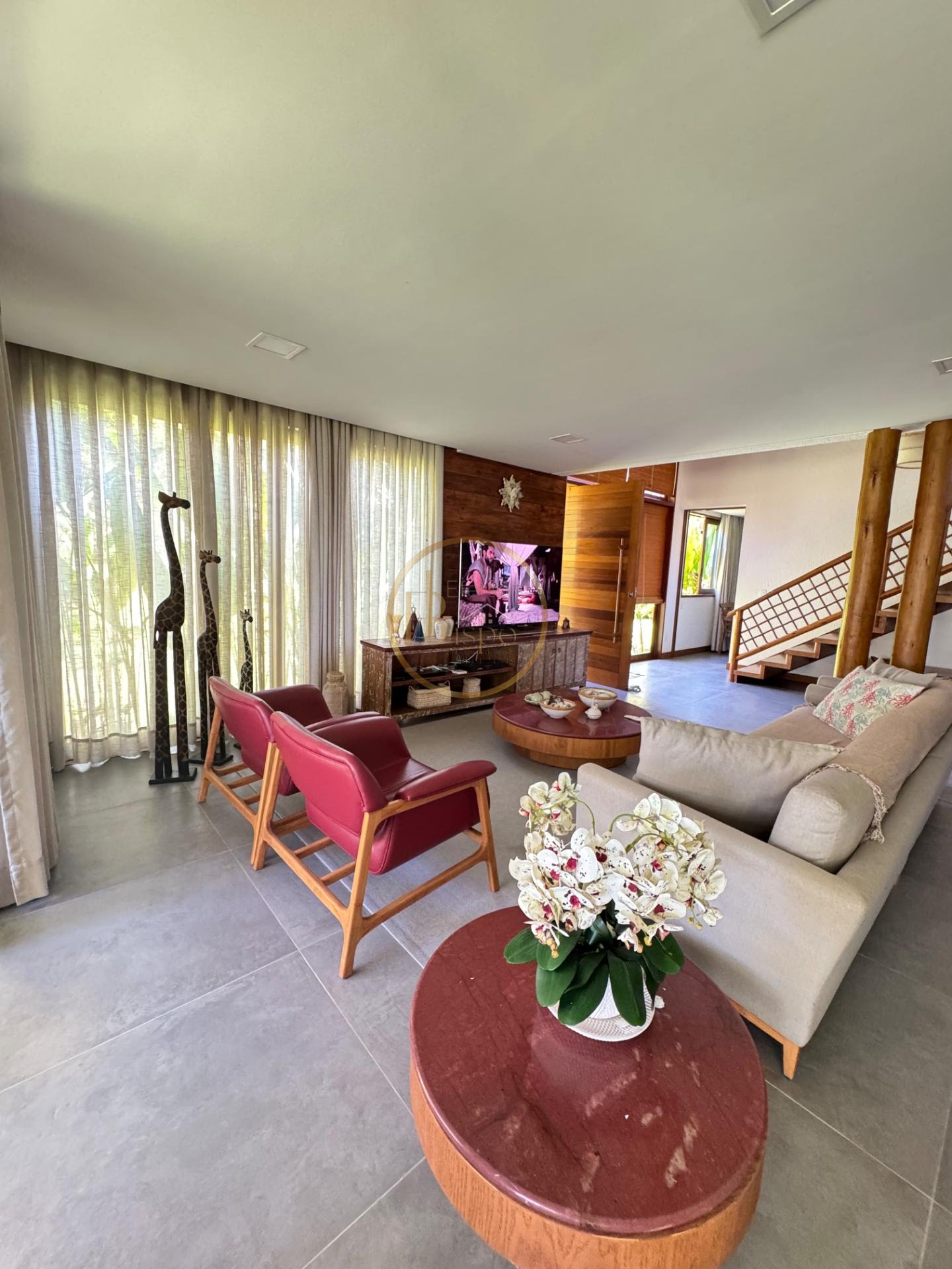 Casa à venda com 4 quartos, 4 suítes, 1 vaga e 380m² no Arraial D'ajuda ( Estrada da Balsa ), Porto Seguro (BA) — foto 2 de 13