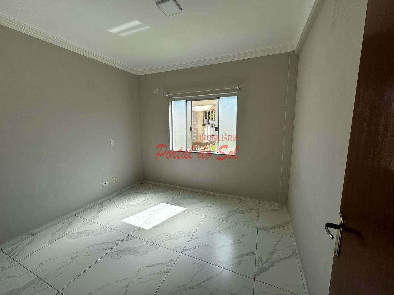 Apartamento à venda com 2 quartos, 1 banheiro e 1 vaga no Jardim Monte Verde, Santo Antônio da Platina (PR) — foto 4 de 8