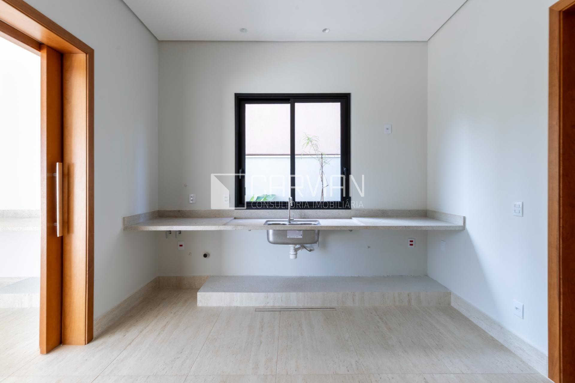 Casa à venda com 3 quartos, 3 suítes, 4 vagas e 341m² no Vila do Golfe, Ribeirão Preto (SP) — foto 18 de 28