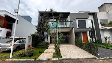 Casa em Condomínio em Bairro Deltaville - Biguaçu, SC