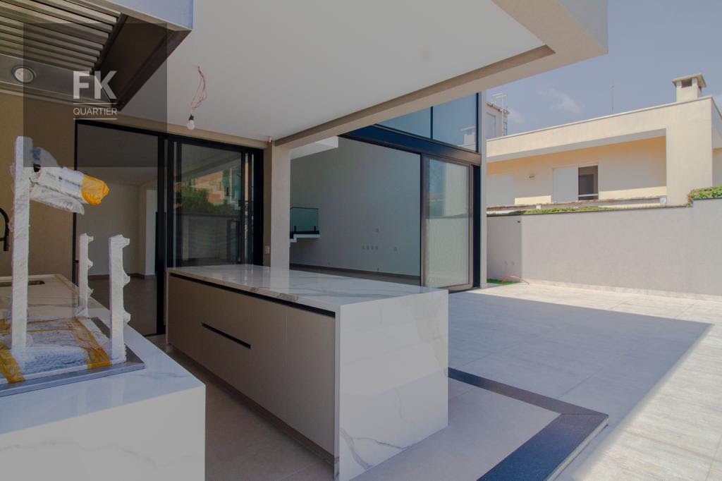 Casa à venda com 4 quartos, 4 suítes, 6 vagas e 430m² no Alphaville Residencial Dois, Barueri (SP) — foto 15 de 30