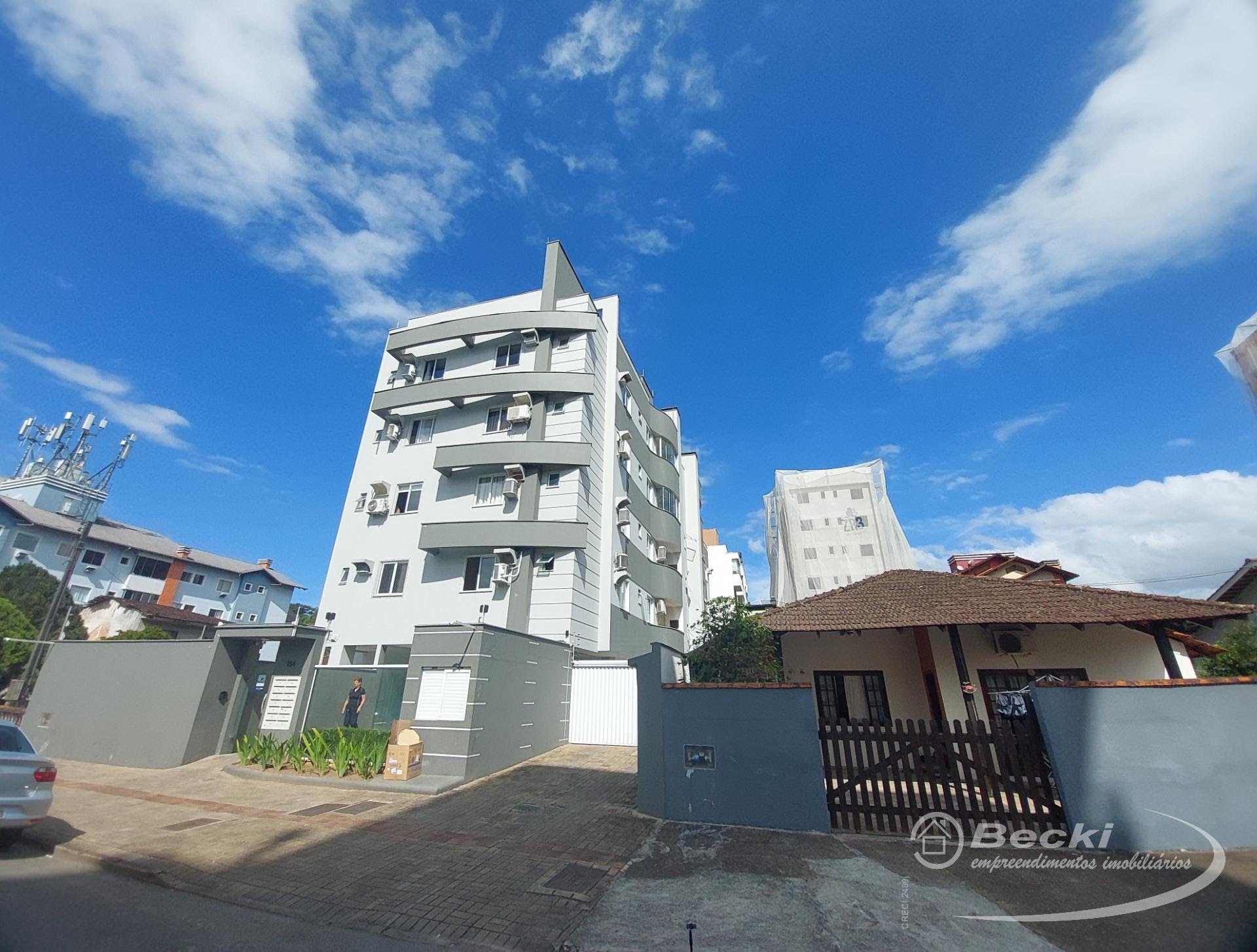 Apartamento à venda  no Saguaçu - Joinville, SC. Imóveis