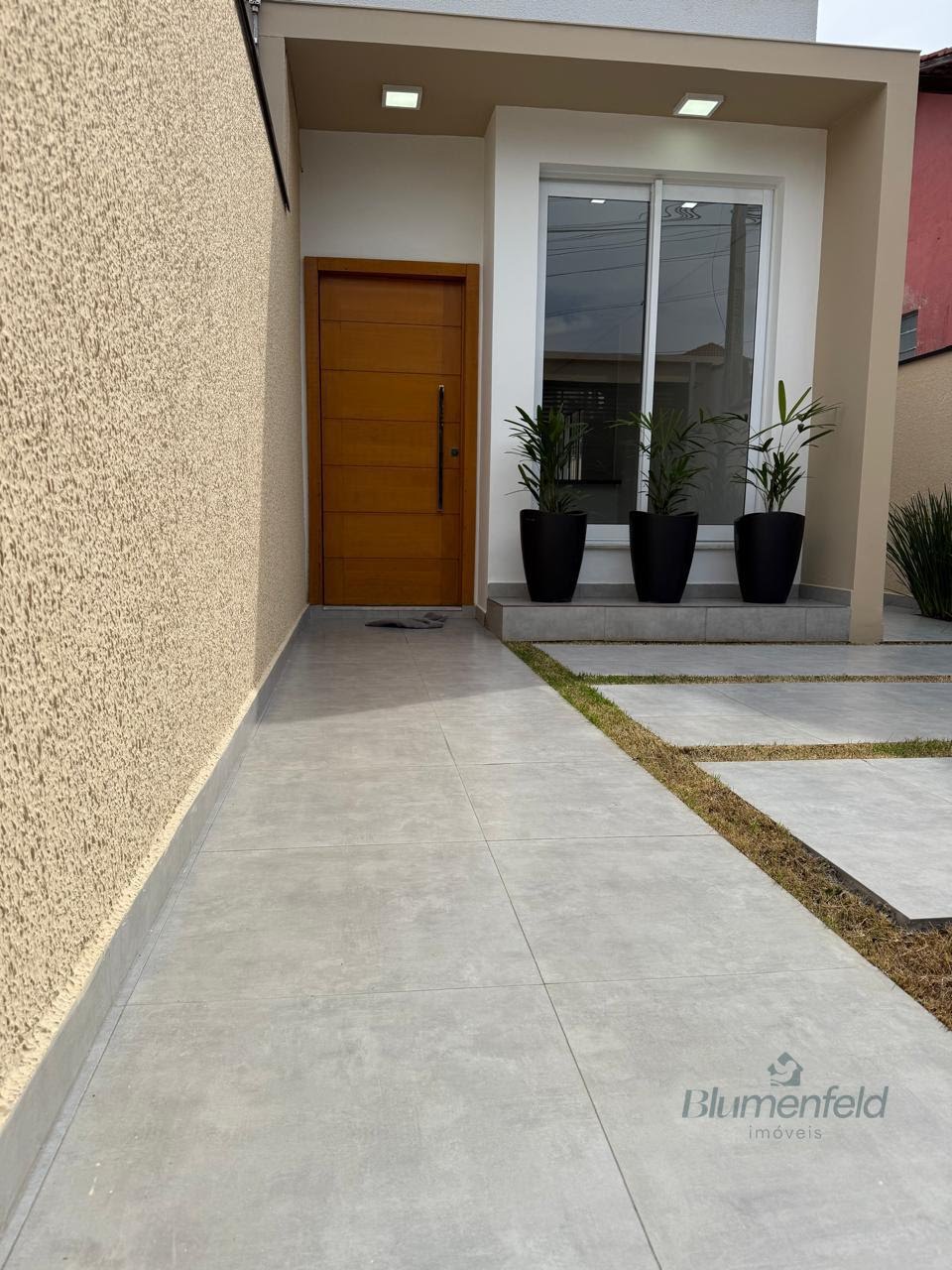 Casa à venda com 3 quartos, 1 suíte, 2 vagas e 100m² no Nova Arujá, Arujá (SP) — foto 4 de 16