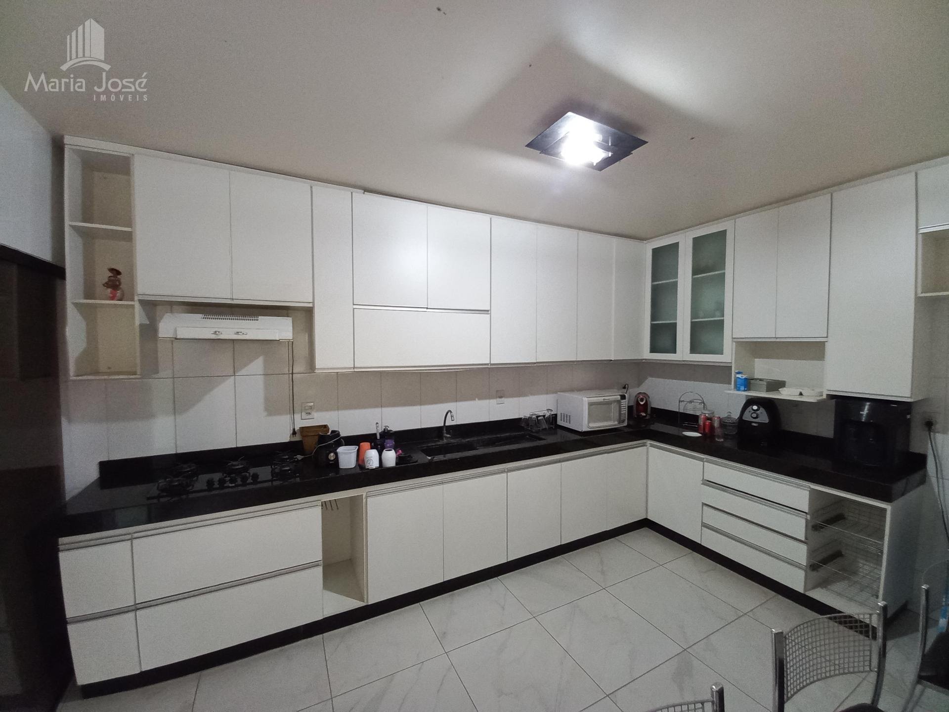Casa à venda com 3 quartos, 3 banheiros, 5 vagas e 379m² no Boa Vista, Sete Lagoas (MG) — foto 10 de 30