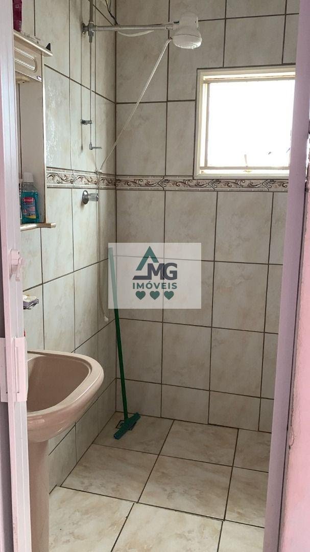 Casa à venda com 4 quartos, 1 suíte, 2 vagas e 200m² no Vila Bela Vista, Três Corações (MG) — foto 9 de 30