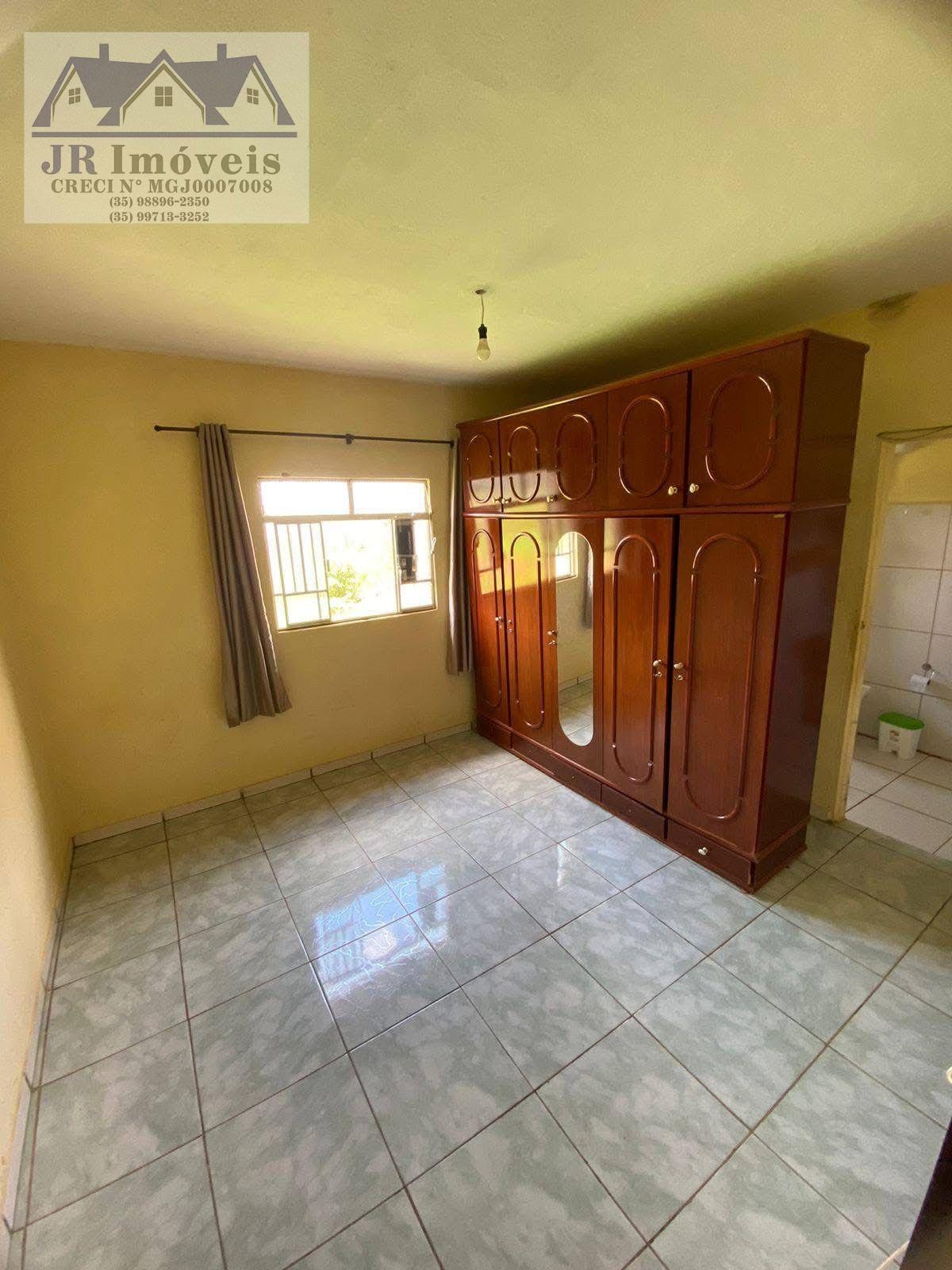 Casa à venda com 5 quartos, 1 suíte, 3 vagas e 341m² no Sossêgo, Piranguinho (MG) — foto 5 de 14