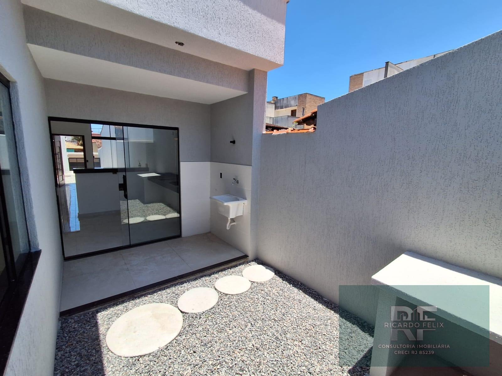 Casa à venda com 2 quartos, 1 suíte, 4 vagas e 165m² no Jardim Campomar, Rio das Ostras (RJ) — foto 26 de 30
