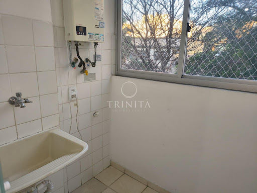 areadeserviço-trinitaimobiliaria-vivendasretirodosartistas