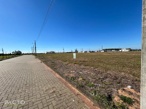 Terreno à venda em Arapongas, Araranguá por R$118 mil