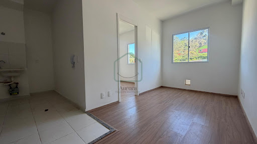 Apartamento à Venda em Jardim Obelisco, Poá - 2 Dorms 42m²