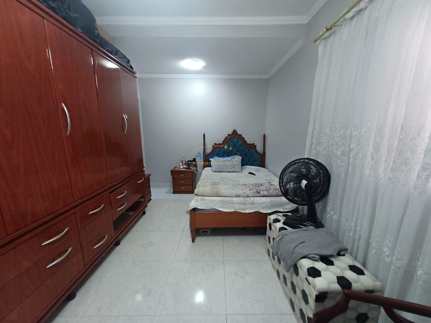 Casa à venda com 3 quartos, 2 suítes, 2 vagas e 174m² no Vila Tupi, Praia Grande (SP) — foto 19 de 30