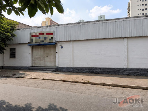Galpão para venda possui 1749 m² em Vila da Saúde