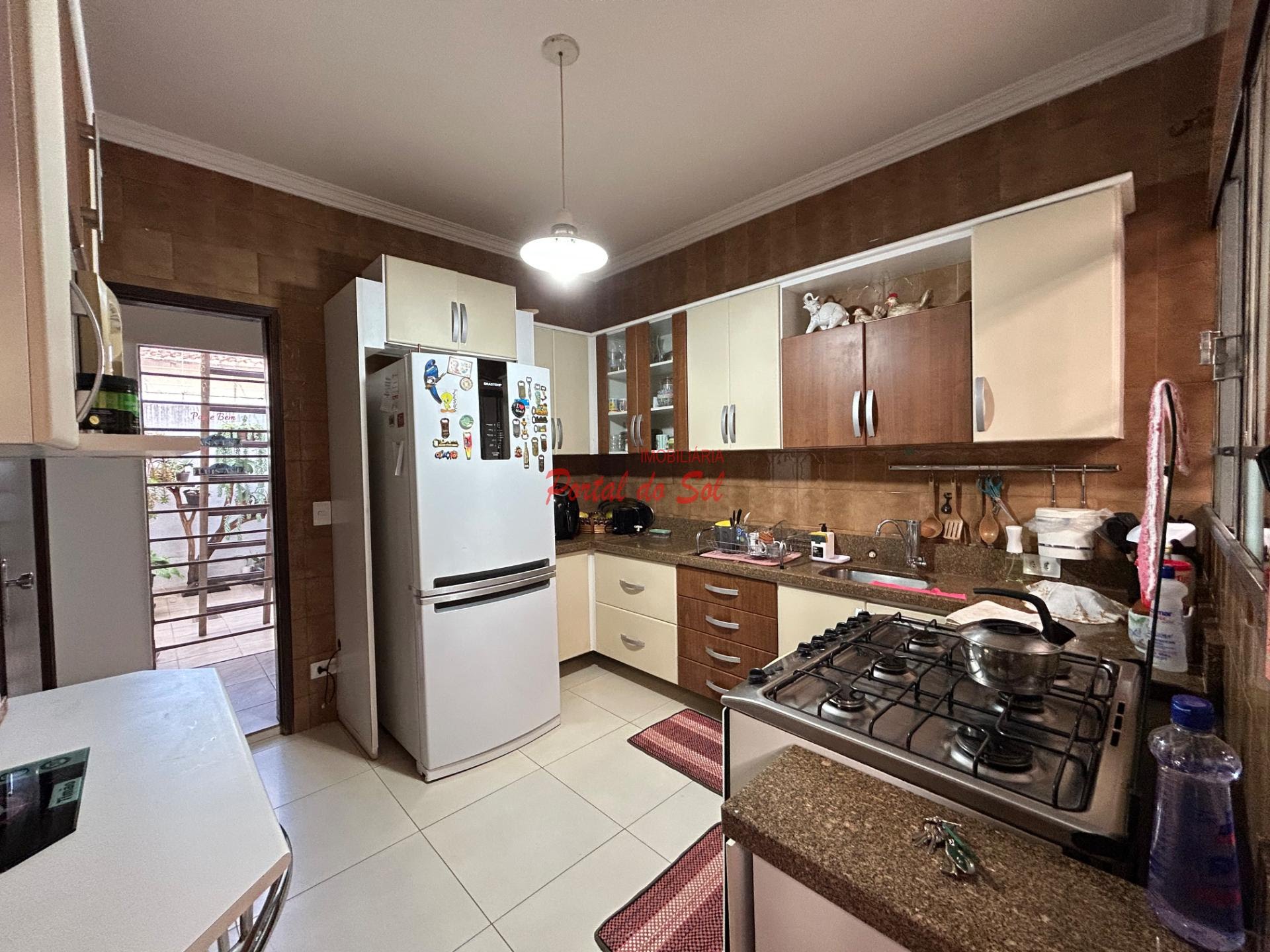 Casa à venda com 3 quartos, 1 suíte, 5 vagas e 350m² no Centro, Santo Antônio da Platina (PR) — foto 9 de 19