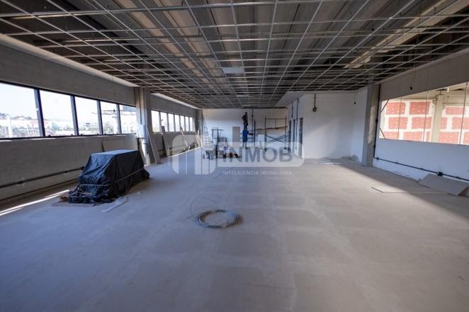 Comercial para alugar com 6700m² no Loteamento Industrial, Taubaté (SP) — foto 17 de 24