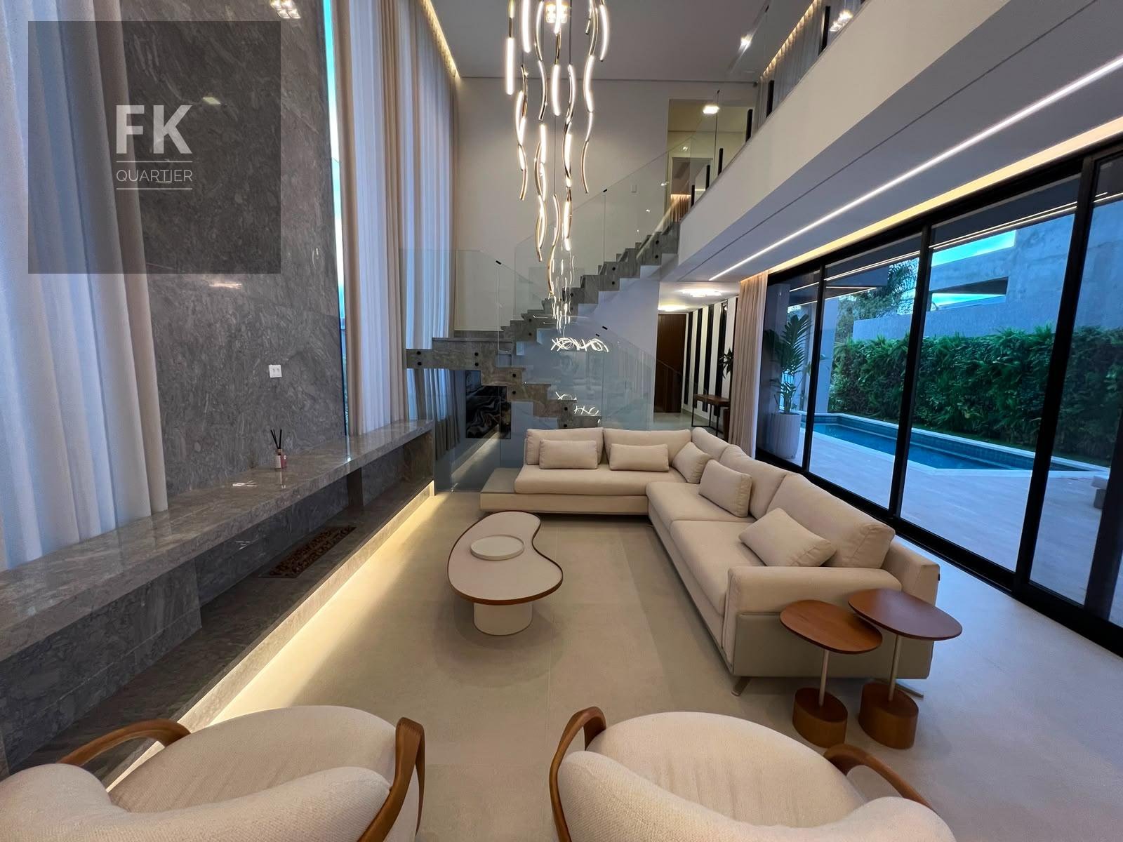 Casa à venda com 4 quartos, 4 suítes, 6 vagas e 490m² no Alphaville, Santana de Parnaíba (SP) — foto 3 de 30