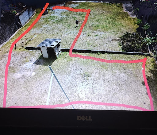Parte do terreno com projeto para 40 apartamentos 