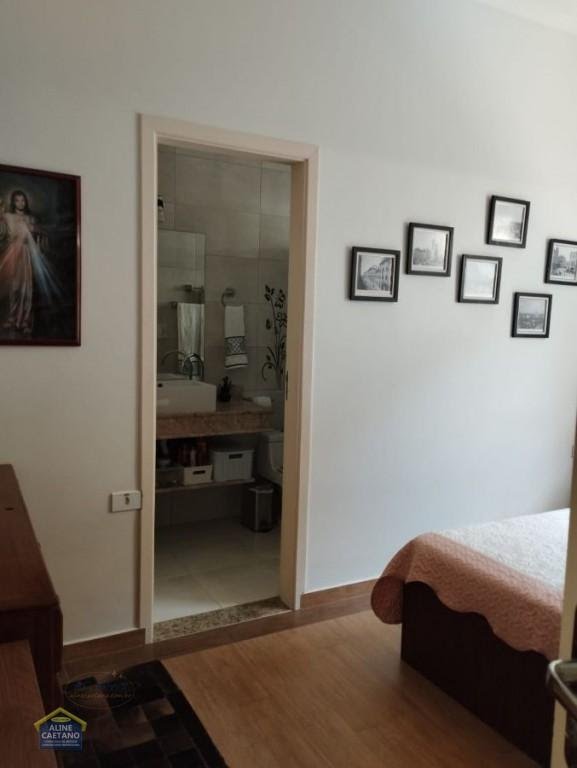 Casa à venda com 3 quartos, 3 suítes, 4 vagas e 171m² no Balneario Flórida, Praia Grande (SP) — foto 10 de 30