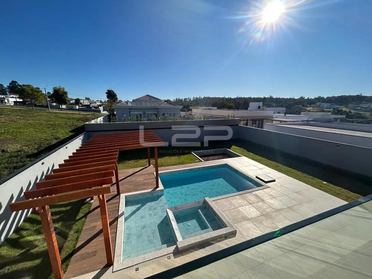 Casa à venda com 3 quartos, 3 suítes, 6 vagas e 376m² no Medeiros, Jundiaí (SP) — foto 14 de 23