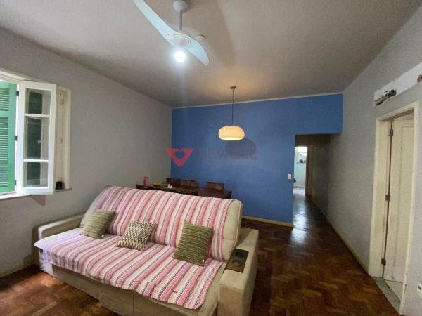 Casa à venda com 3 quartos, 2 banheiros, 1 vaga e 103m² no Botafogo, Rio de Janeiro — foto principal