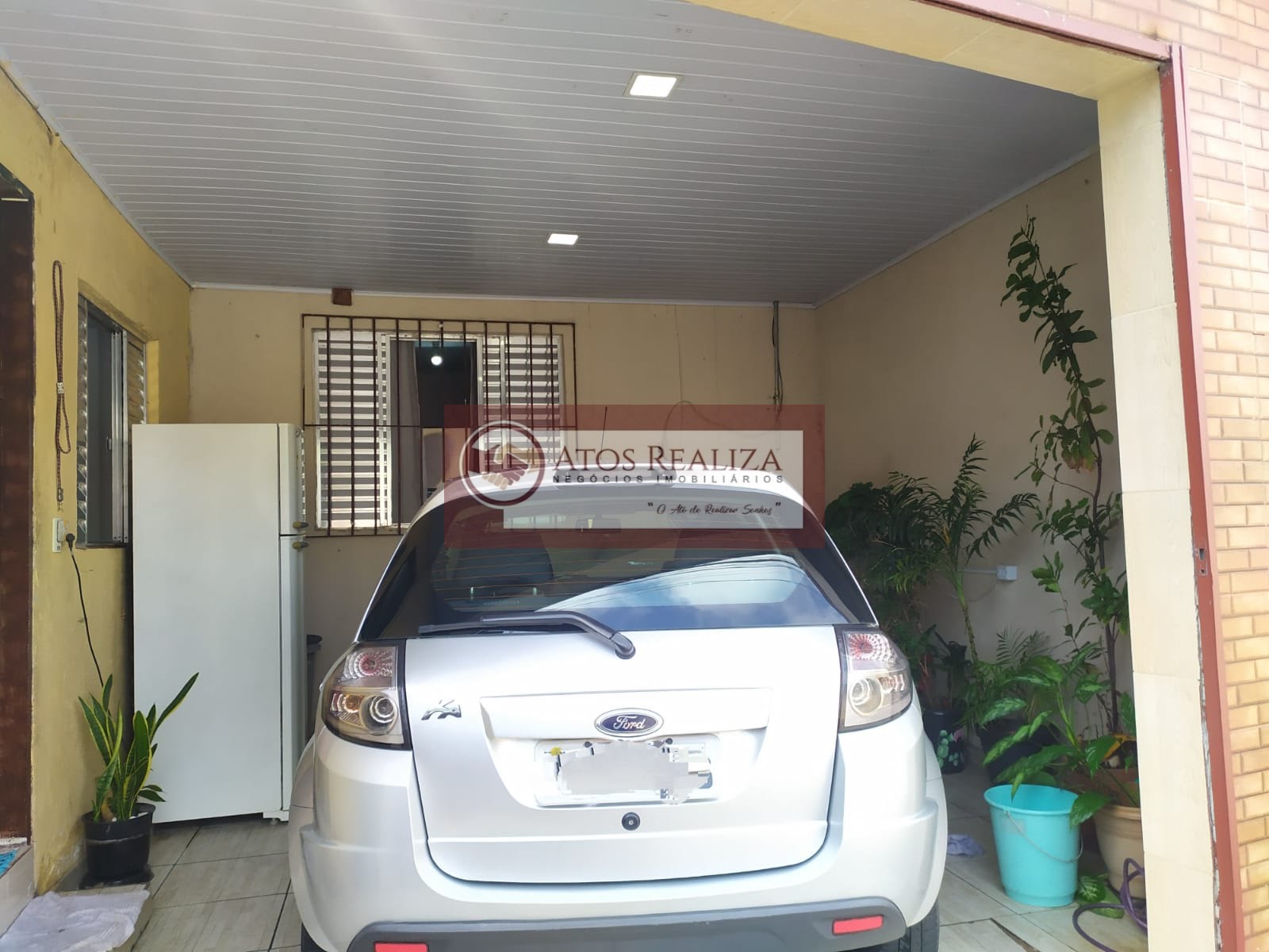 Casa à venda com 2 quartos, 2 banheiros, 1 vaga e 90m² no Parque Grajau, São Paulo — foto principal