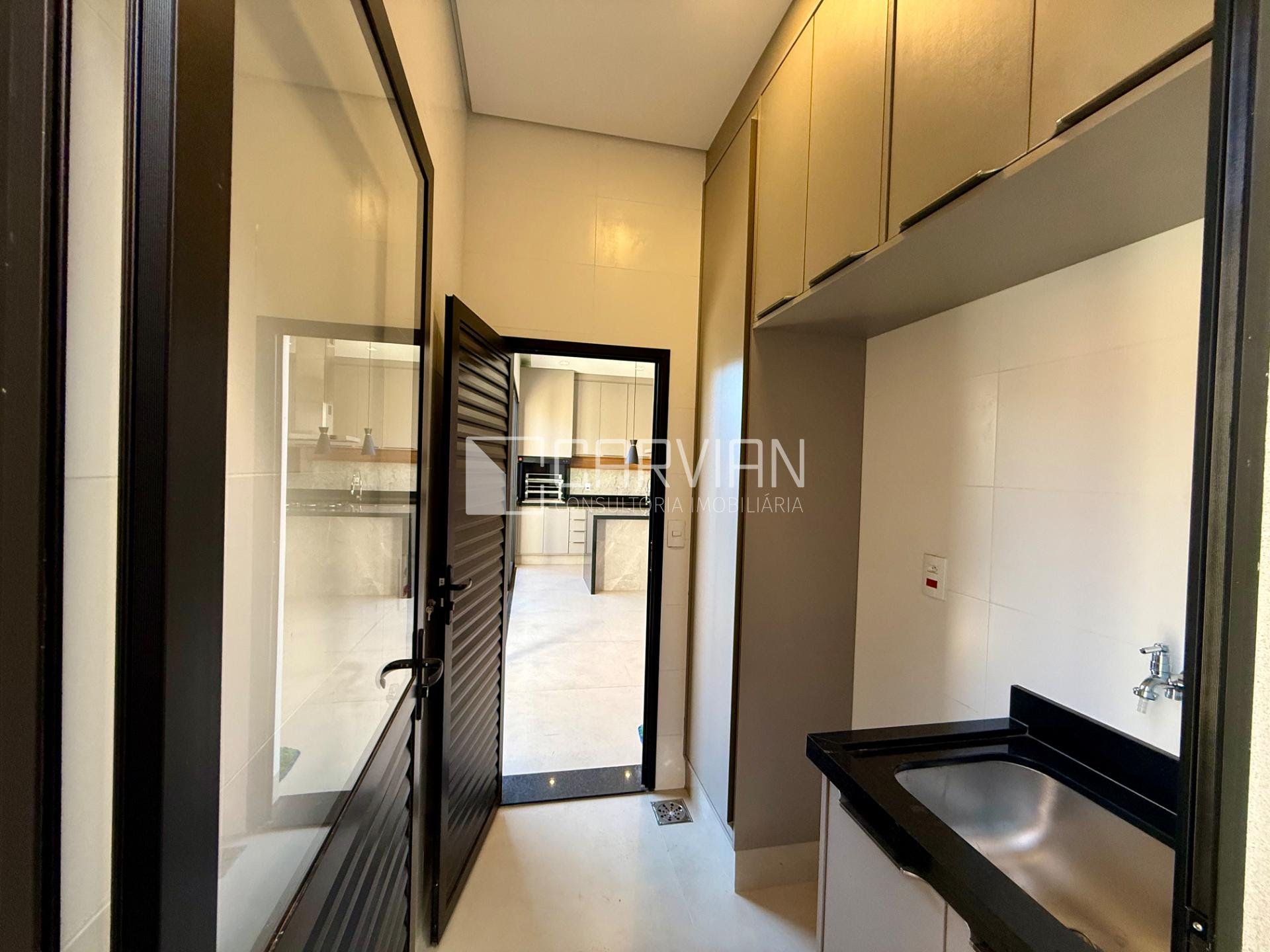 Casa à venda com 3 quartos, 3 suítes, 4 vagas e 153m² no Jardim San Marco, Ribeirão Preto (SP) — foto 8 de 30