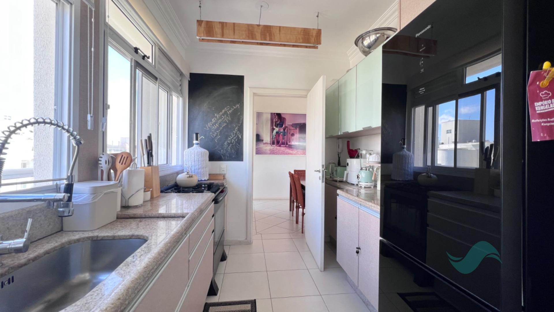 Cobertura à venda com 4 quartos, 2 suítes e 2 vagas no Jurerê Internacional, Florianópolis (SC) — foto 7 de 18