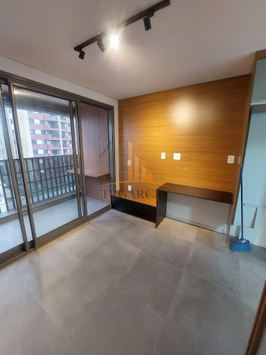 Studio à Venda no Jardim Anália Franco 25m², 1 Dorm-R$450mil