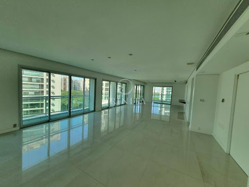 sala-trinitaimobiliaria-fontvieille-peninsula