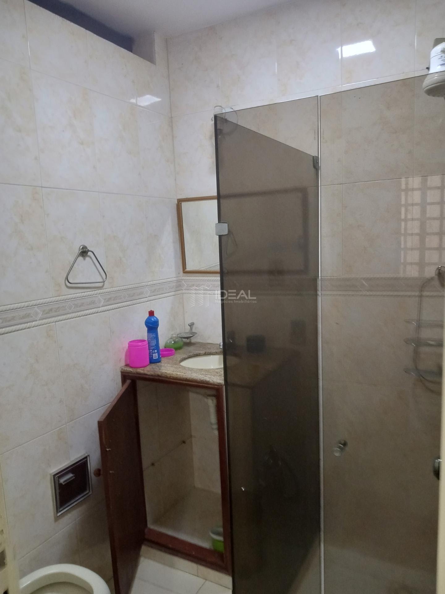 Casa à venda com 4 quartos, 2 suítes, 2 vagas e 250m² no Centro, Campos dos Goytacazes (RJ) — foto 8 de 30