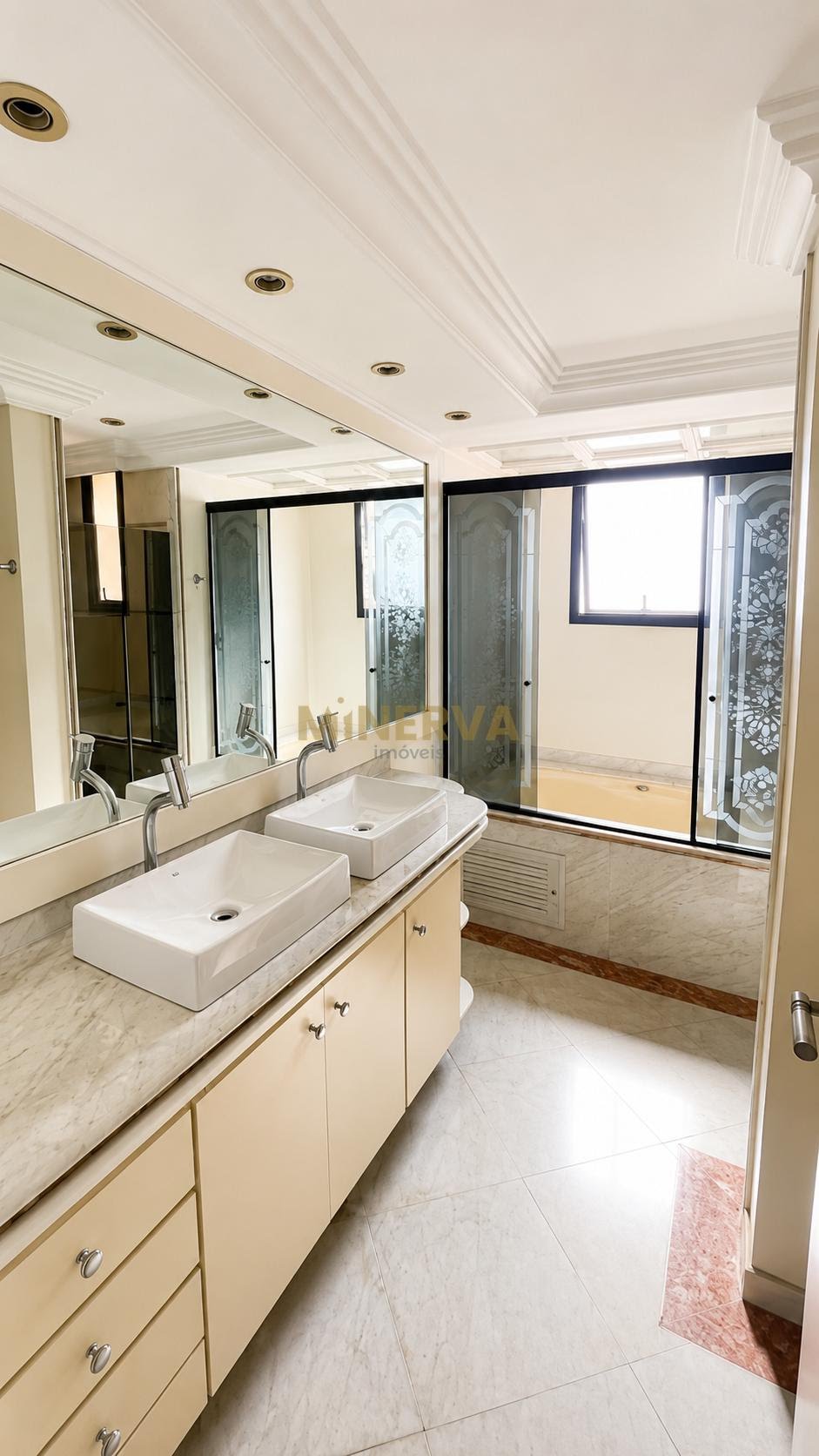 Apartamento à venda com 4 quartos, 4 suítes, 4 vagas e 277m² no Vila Gomes Cardim, São Paulo (SP) — foto 21 de 30