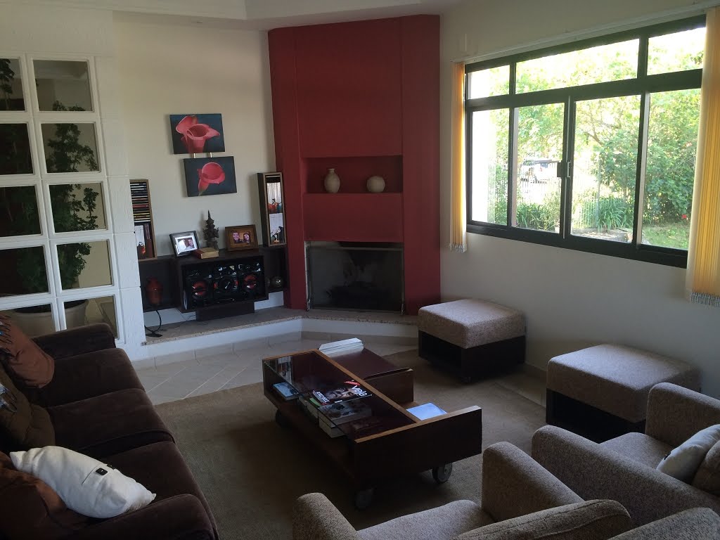 sala de estar com lareira