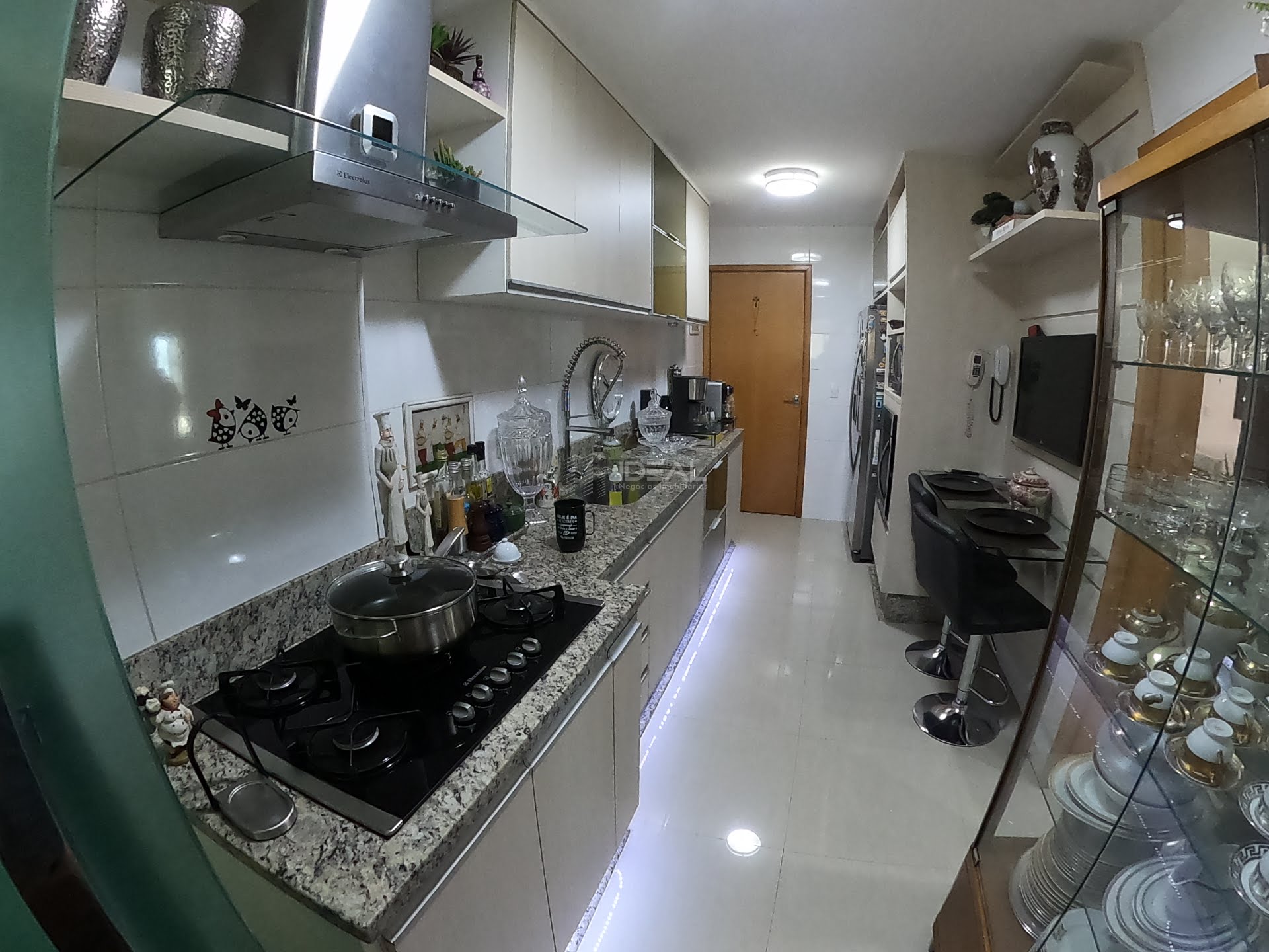 Apartamento de 3 quartos para venda no Ed. Real Tower no Parque Tamandaré - Campos dos Goytacazes, RJ 