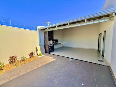 em Loteamento Residencial Cidade Jardim  -  Catalão