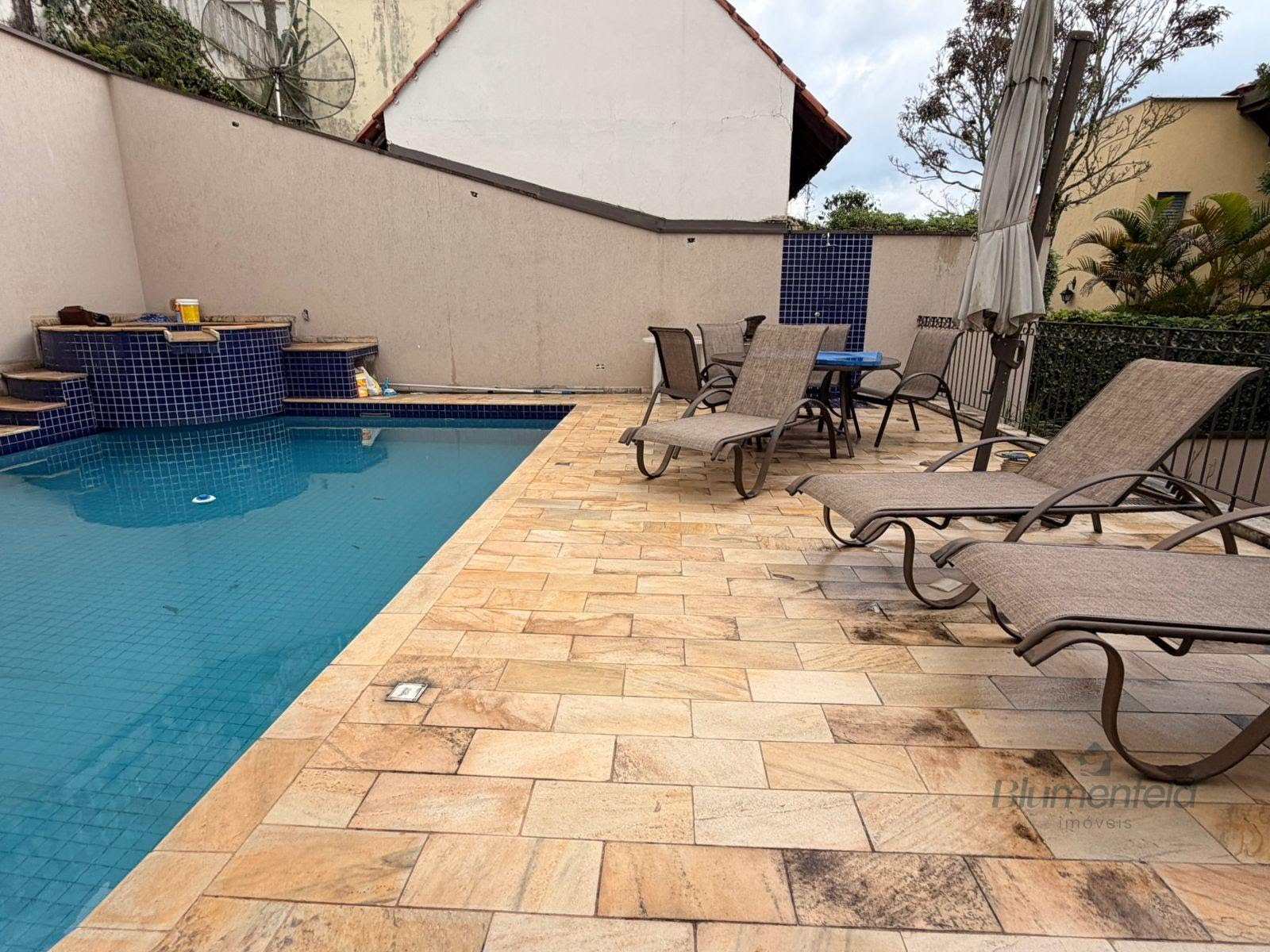 Casa para alugar com 3 quartos, 3 suítes, 6 vagas e 250m² no Condomínio Arujazinho IV, Arujá (SP) — foto 6 de 30