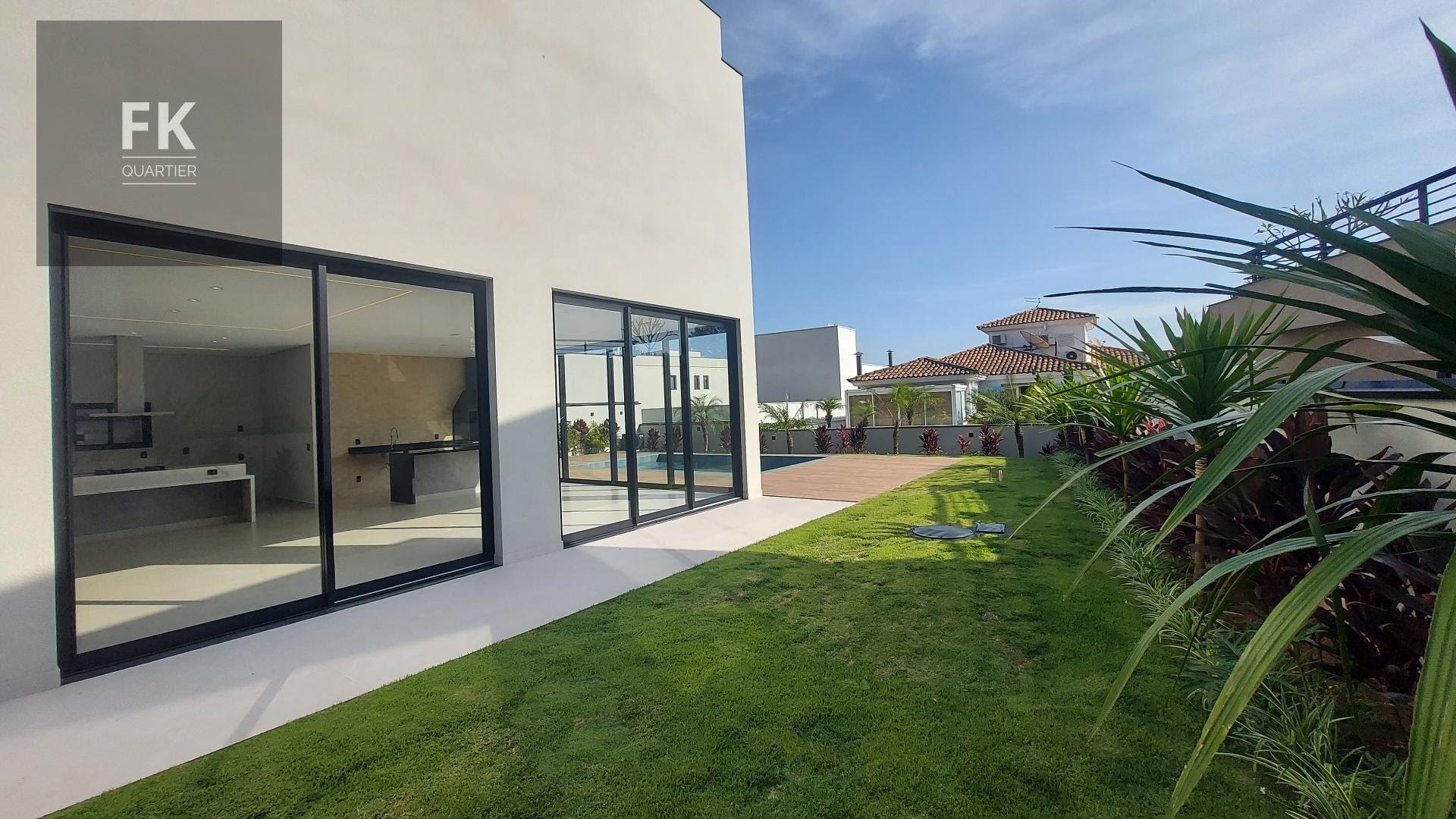Casa à venda com 5 quartos, 5 suítes, 6 vagas e 518m² no Residencial Morada dos Lagos, Barueri (SP) — foto 15 de 30